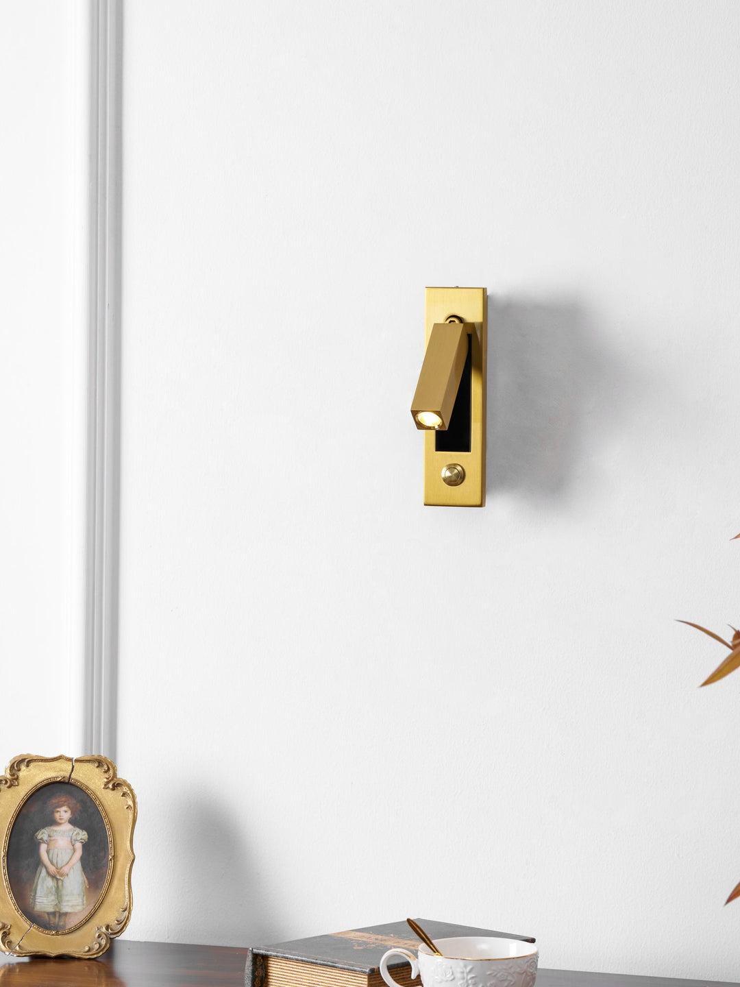 Embedded Bedside Sconce