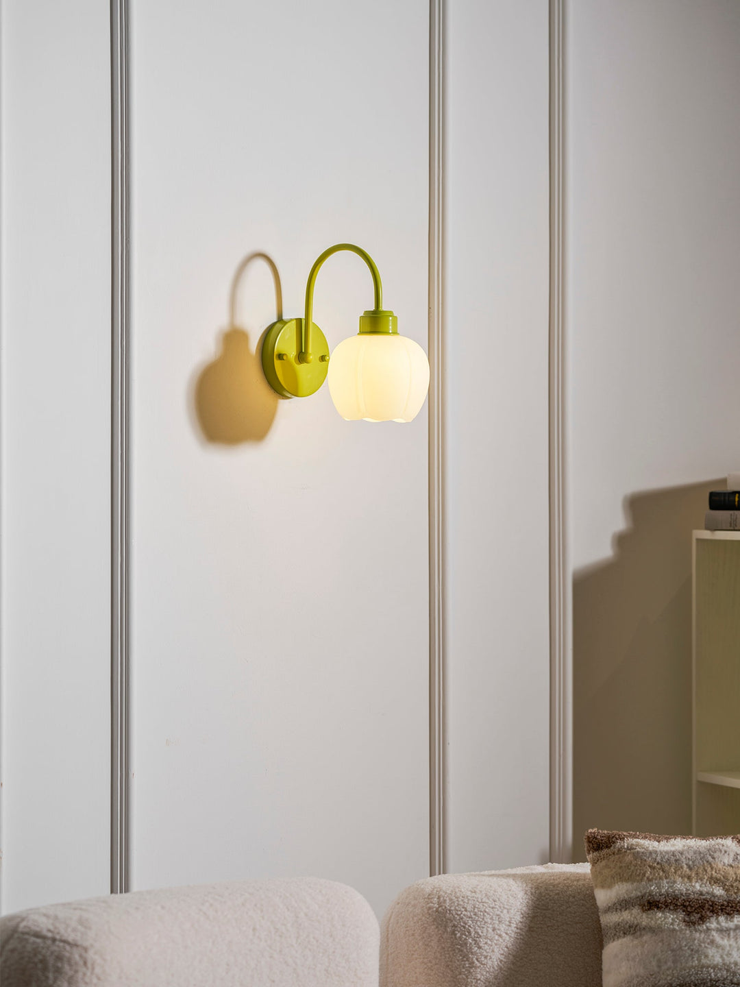 Enchanting Flower Wall Light