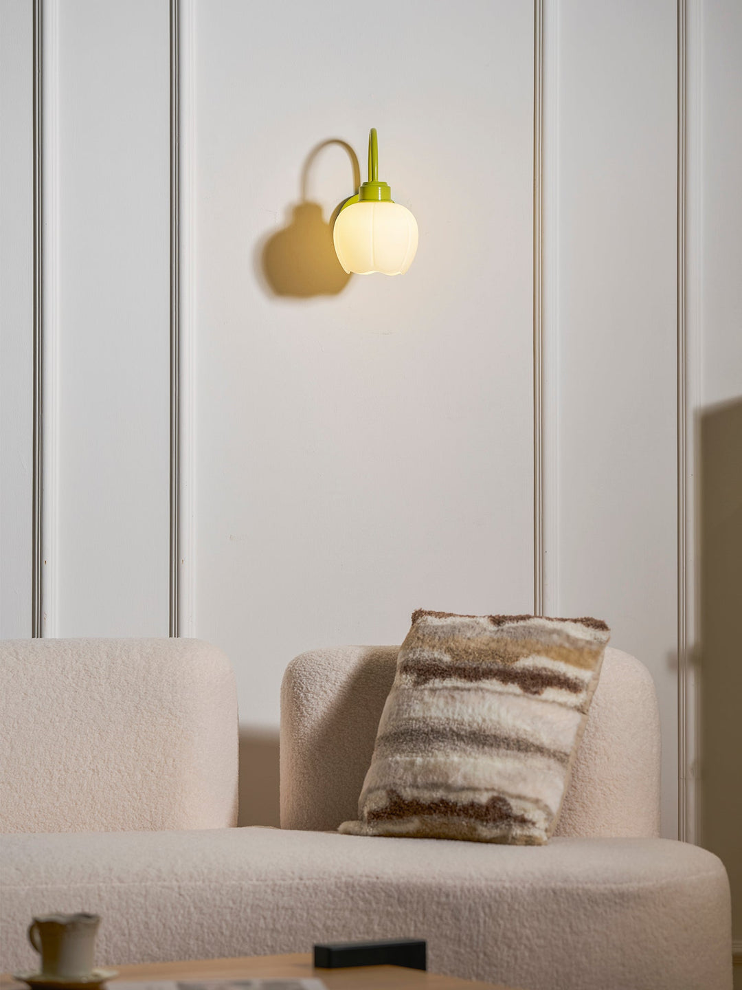 Enchanting Flower Wall Light