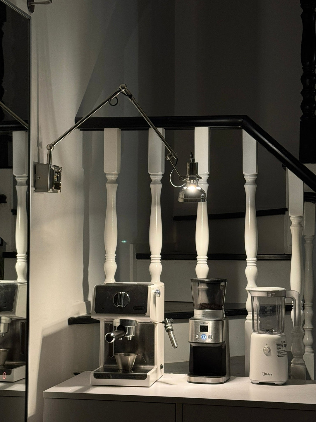 Flex Arm Wall Lamp