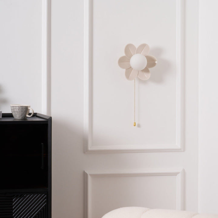 Flowers Wall Lamp