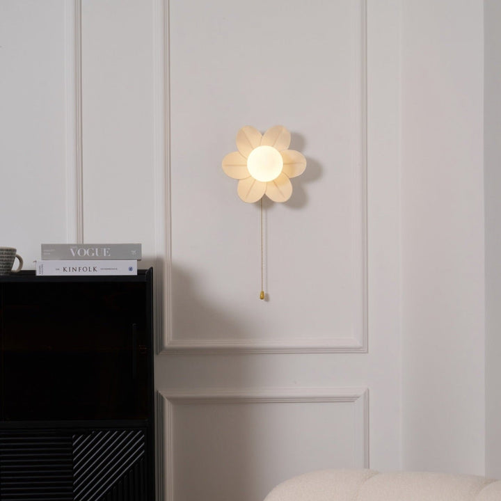 Flowers Wall Lamp