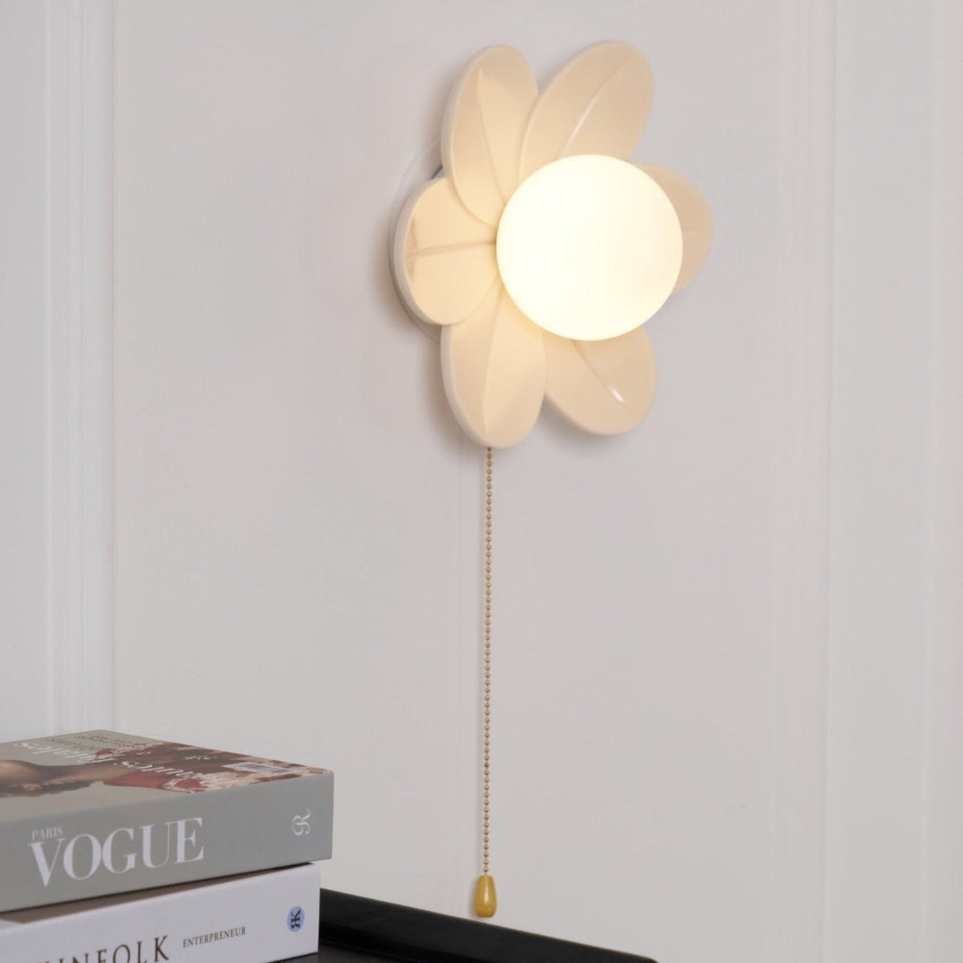 Flowers Wall Lamp