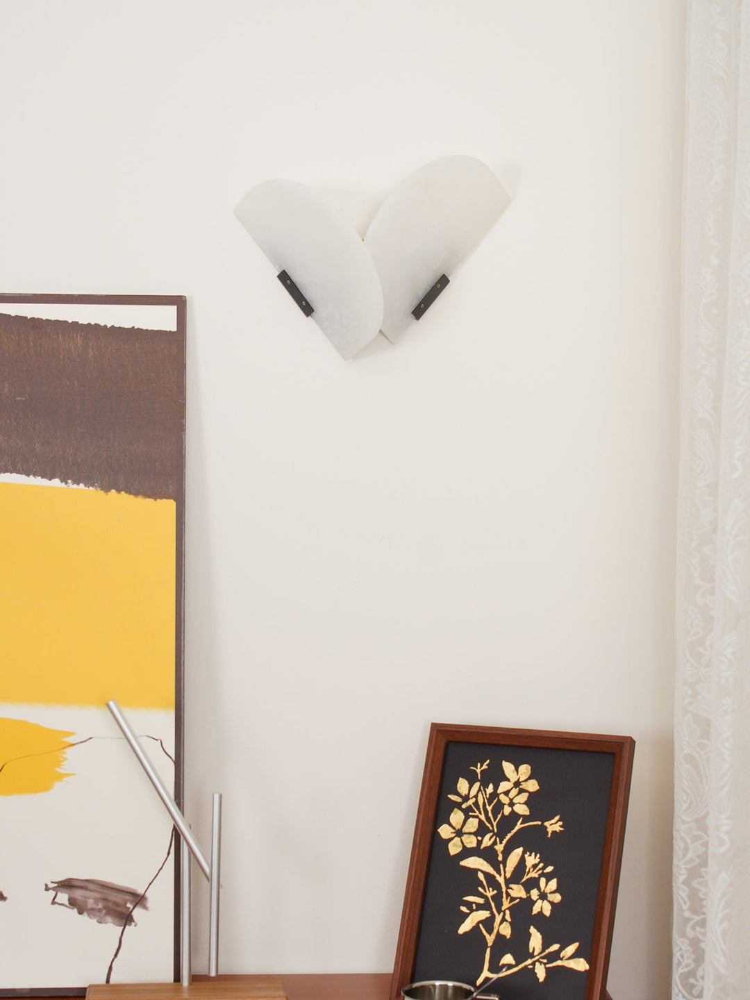 Fly Gaby Alabaster Wall Lamp