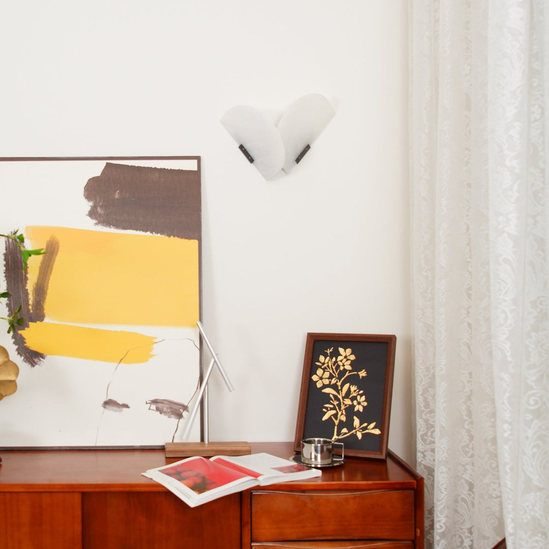 Fly Gaby Alabaster Wall Lamp