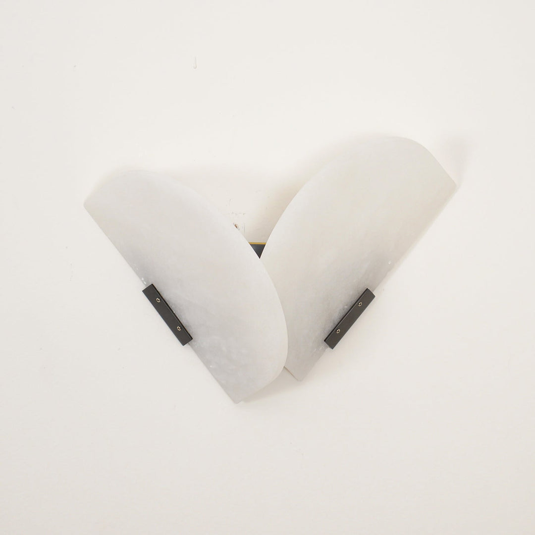 Fly Gaby Alabaster Wall Lamp