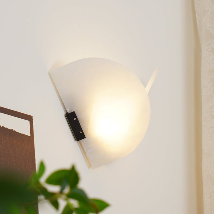 Fly Gaby Alabaster Wall Lamp