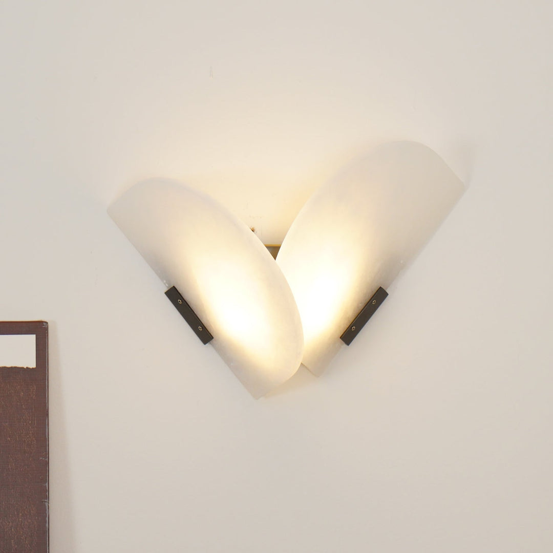 Fly Gaby Alabaster Wall Lamp