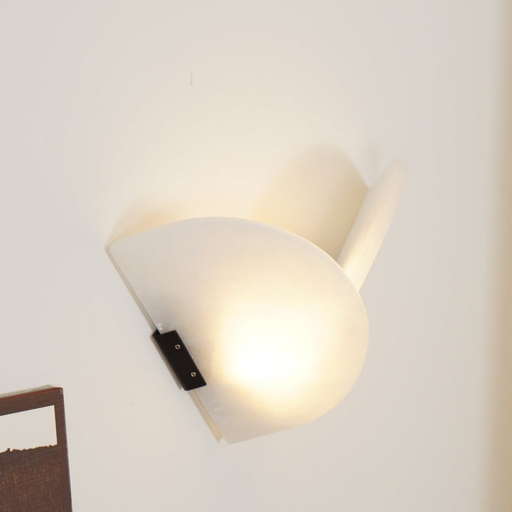 Fly Gaby Alabaster Wall Lamp