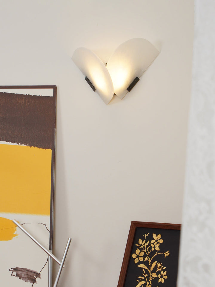 Fly Gaby Alabaster Wall Lamp