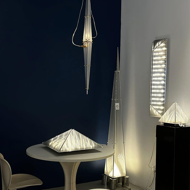 Fragment Wall Lamp