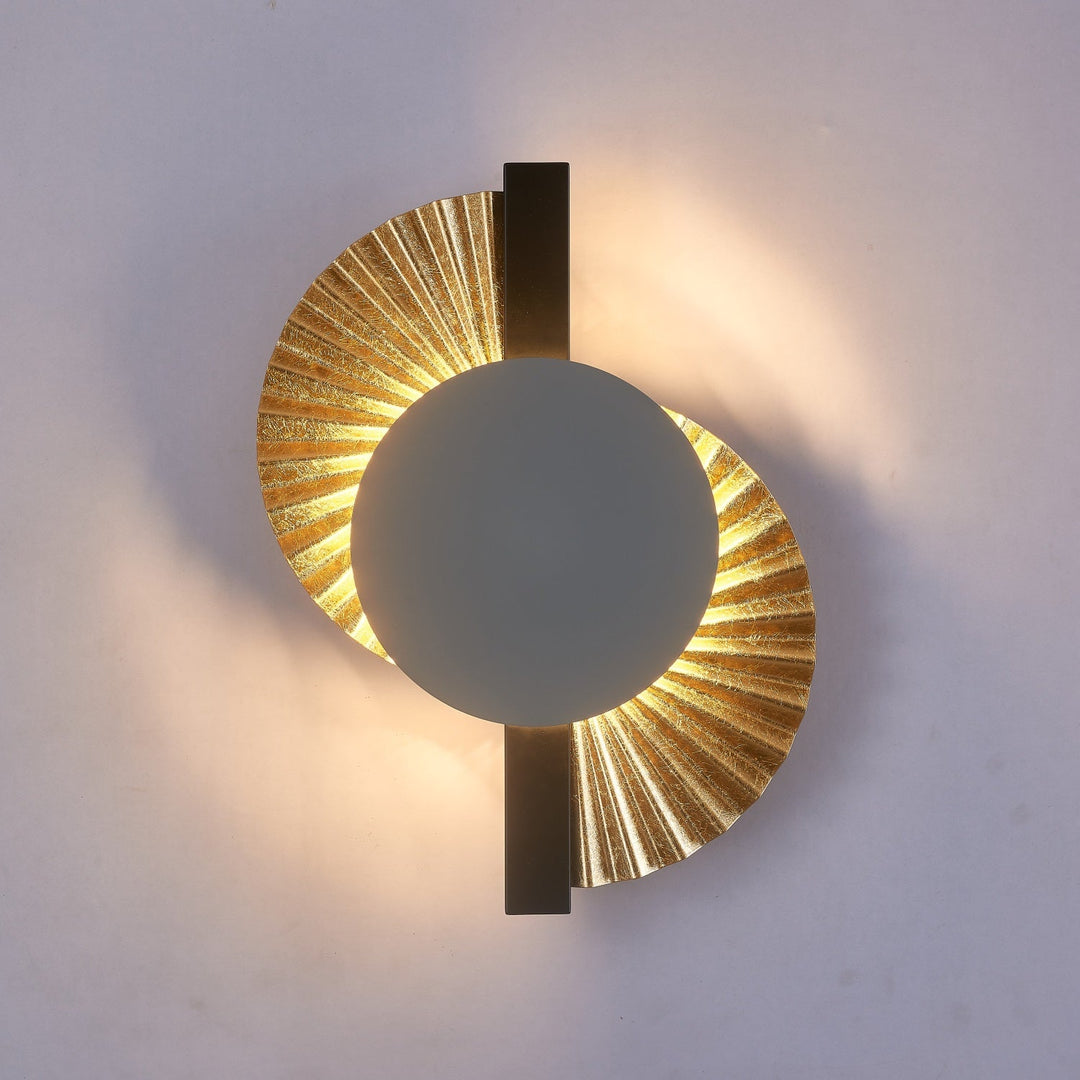 Gilded Fan Wall Lamp