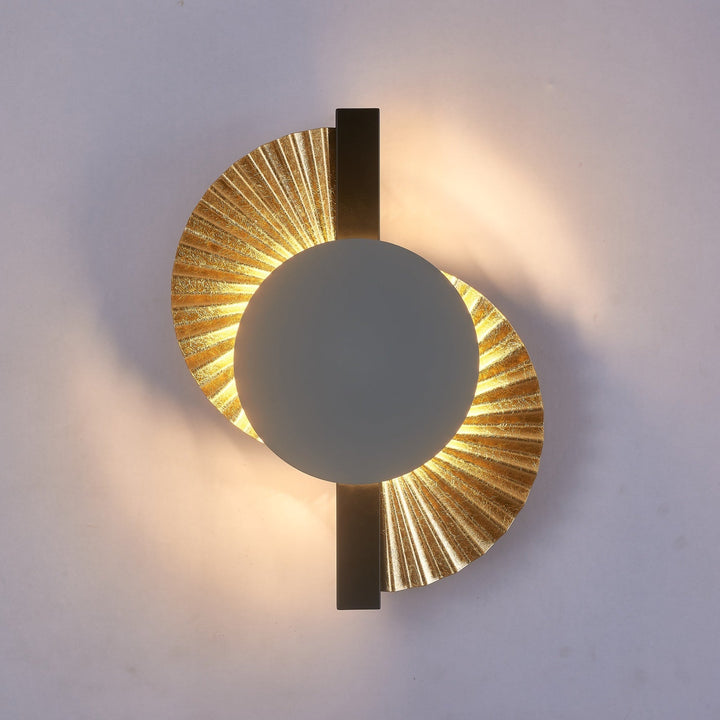 Gilded Fan Wall Lamp