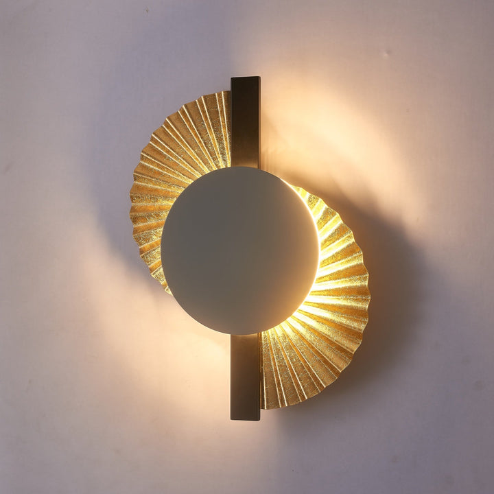 Gilded Fan Wall Lamp