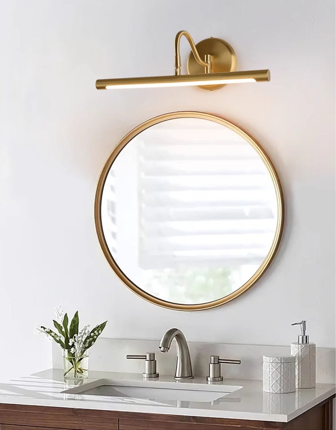 Gildra Arc Vanity Wall Light
