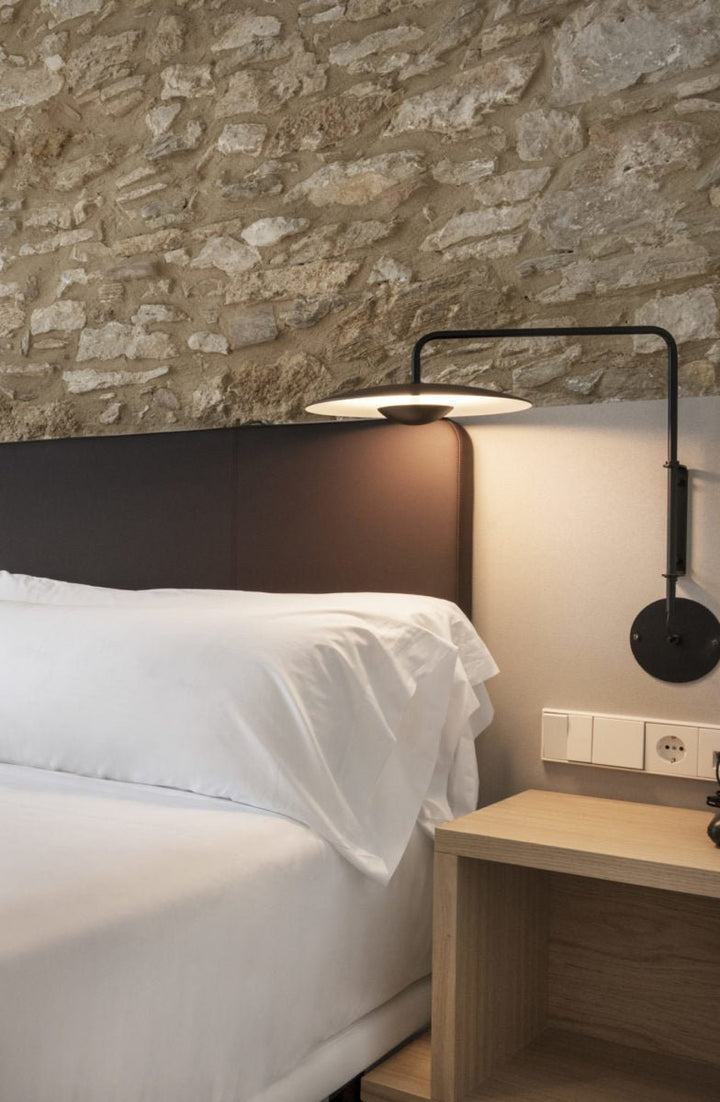 Ginger Plug-In Wall Lamp
