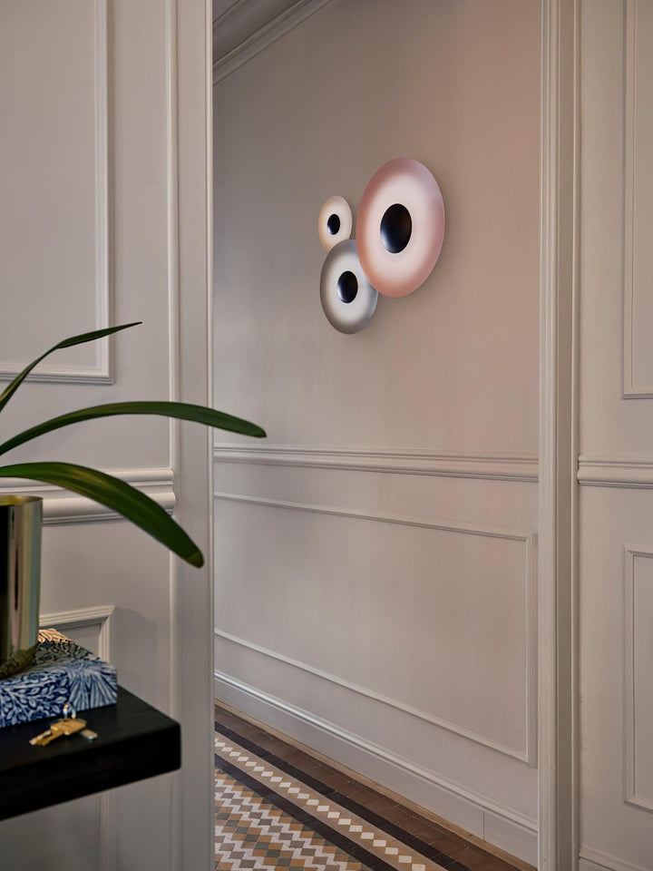 Simplicity Glow Wall Light