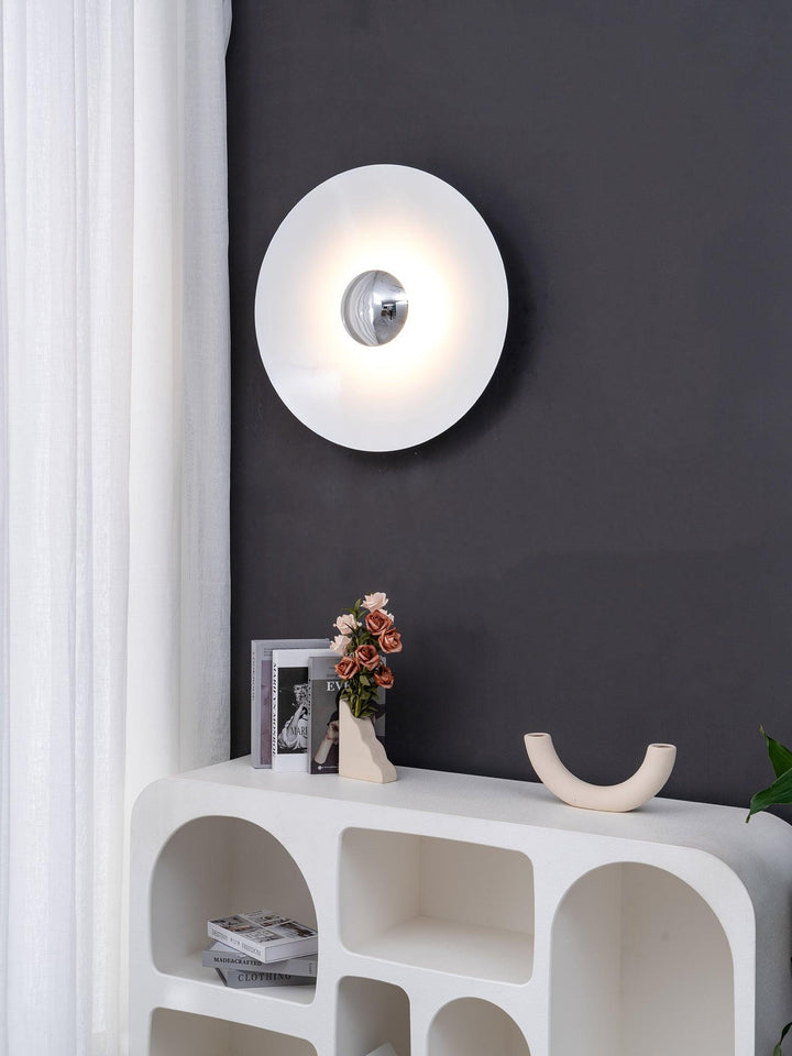 Simplicity Glow Plug-in Wall Light
