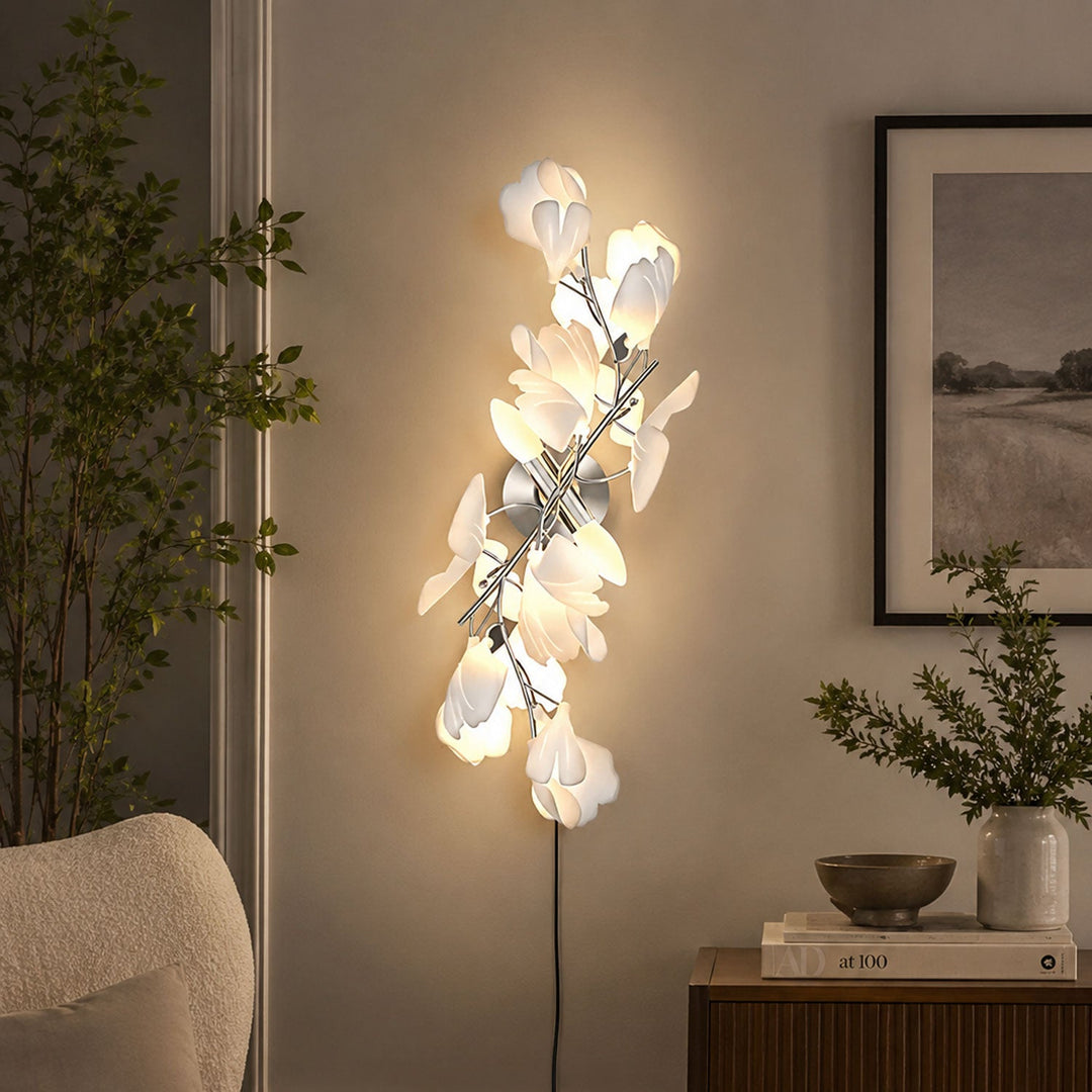 Gingko Flowers Plug-in Wall Lamp