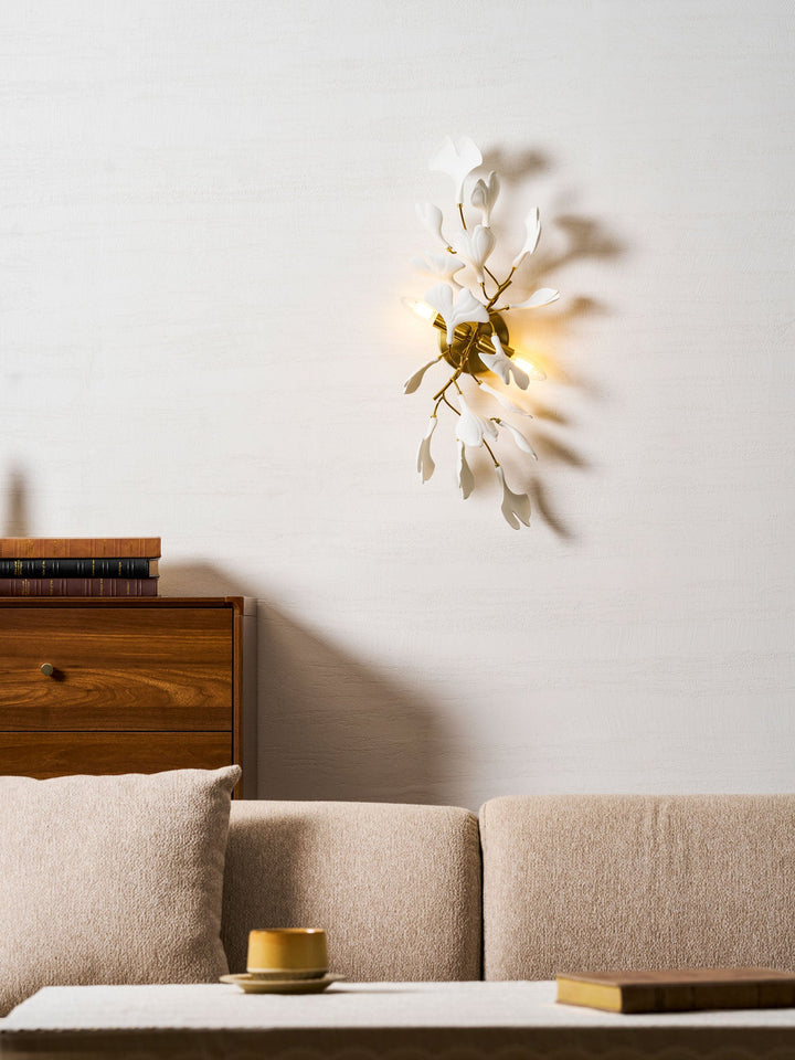 Gingko Flowers Wall Lamp