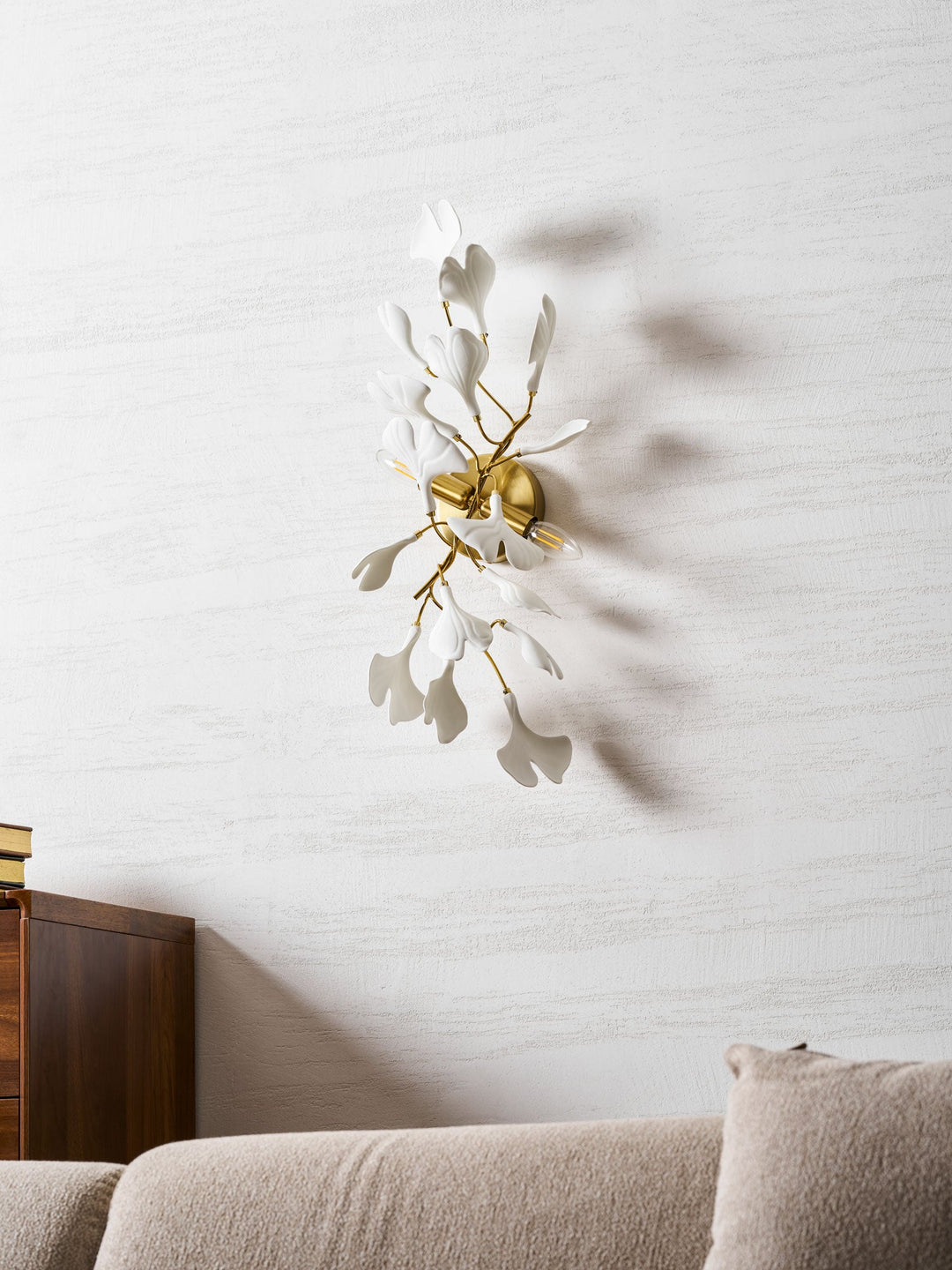 Gingko Flowers Wall Lamp