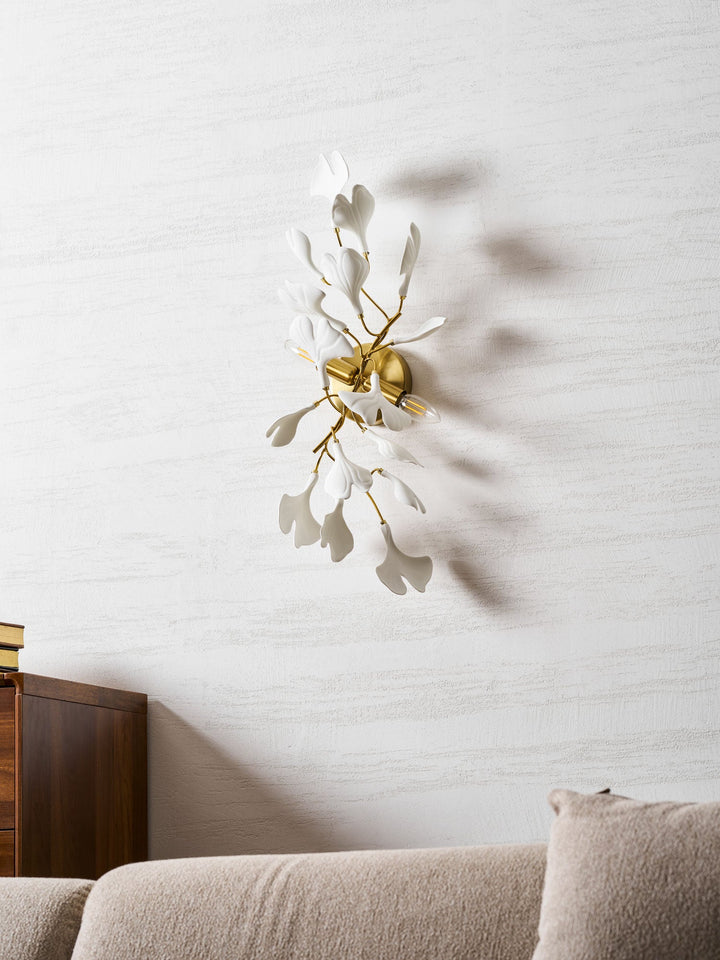 Gingko Flowers Wall Lamp