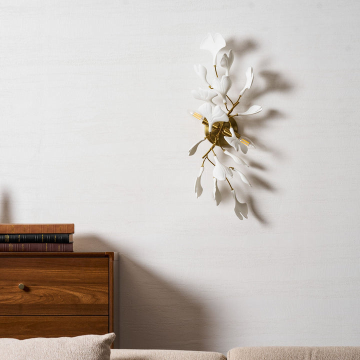 Gingko Flowers Wall Lamp