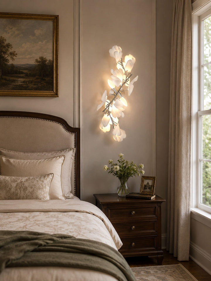 Gingko Flowers Wall Lamp