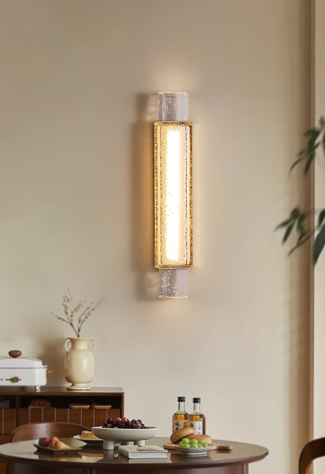 Glimmering Wall Sconce