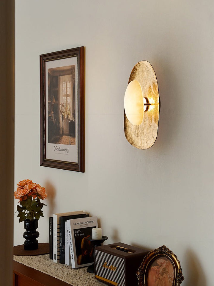 Haloform Aurea Alabaster Wall Lamp