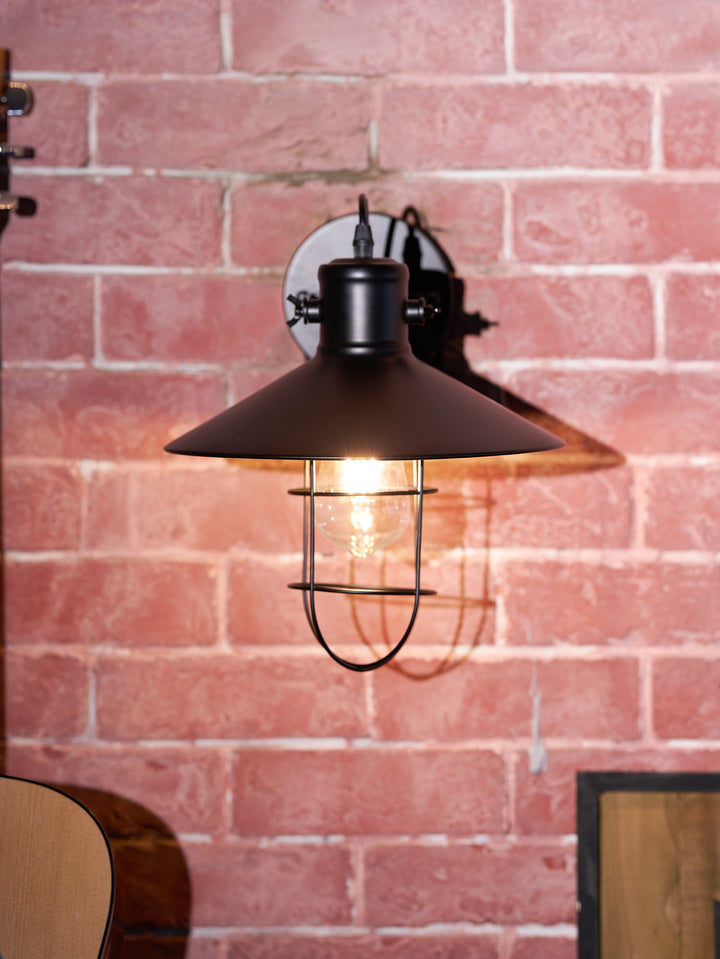 Harbour Industrial Wall Light