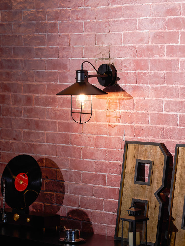 Harbour Industrial Wall Light