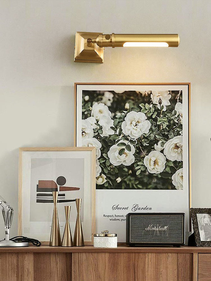 Harlow Wall Light