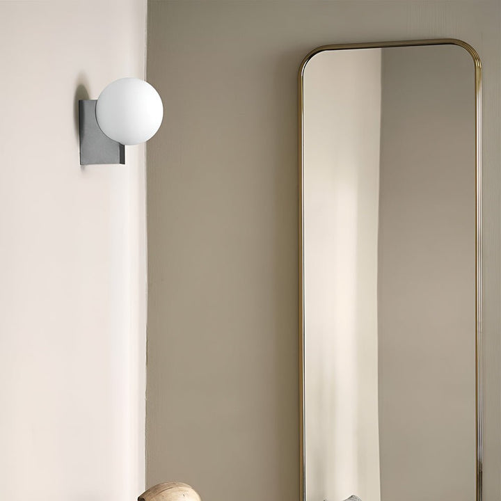 Fusion Wall Lamp