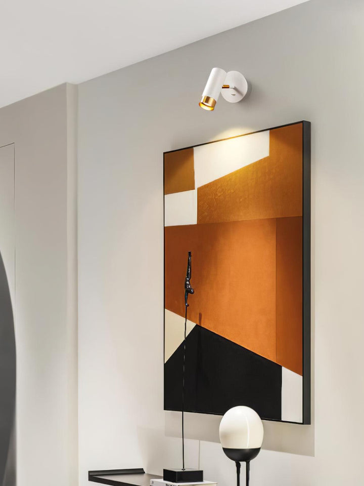 Karpo Wall Lamp