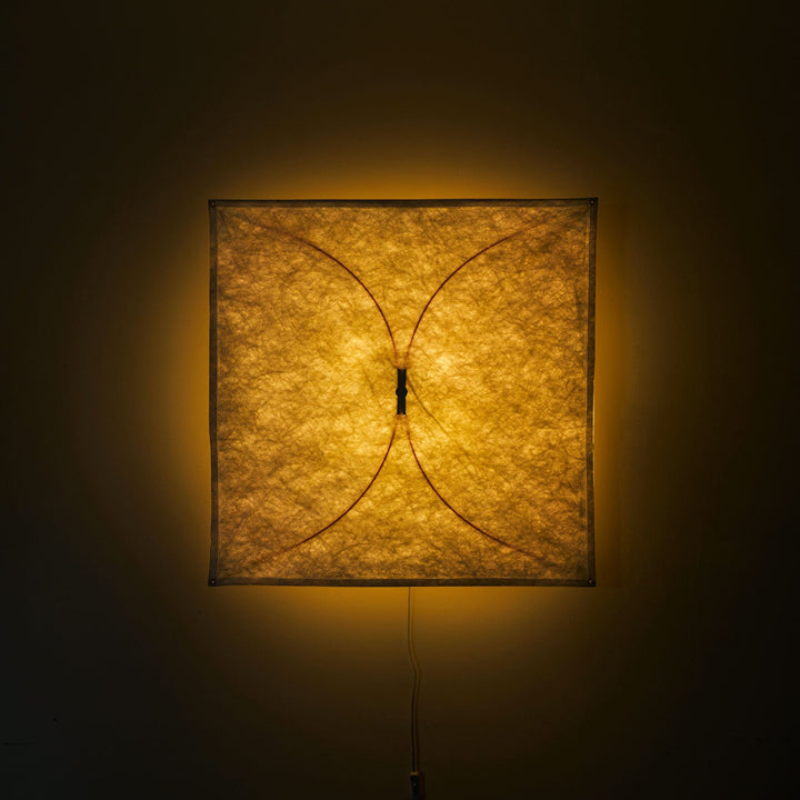 Kite Shaped Paper Wall Lamp