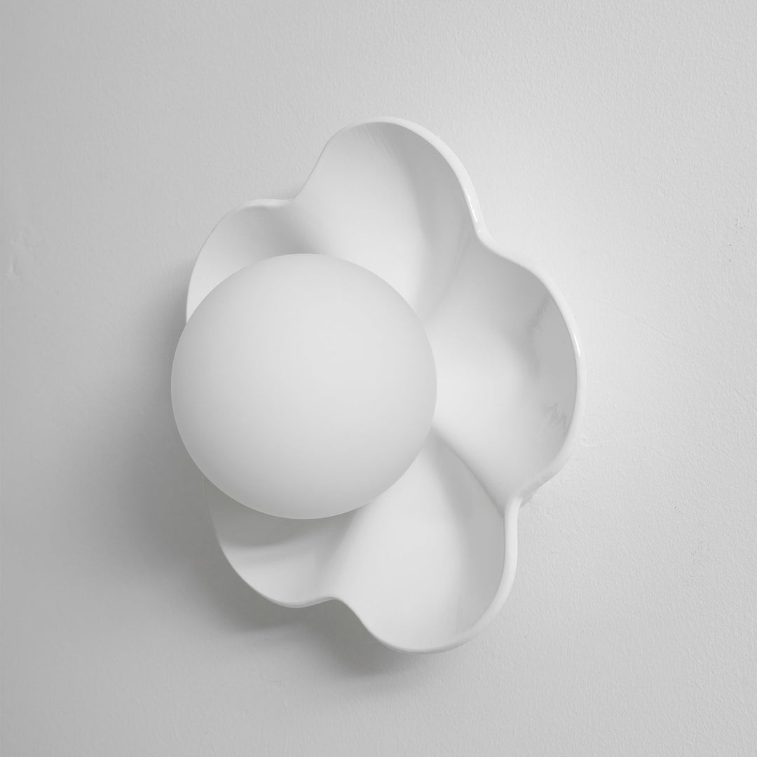 La fleur Wall Lamp
