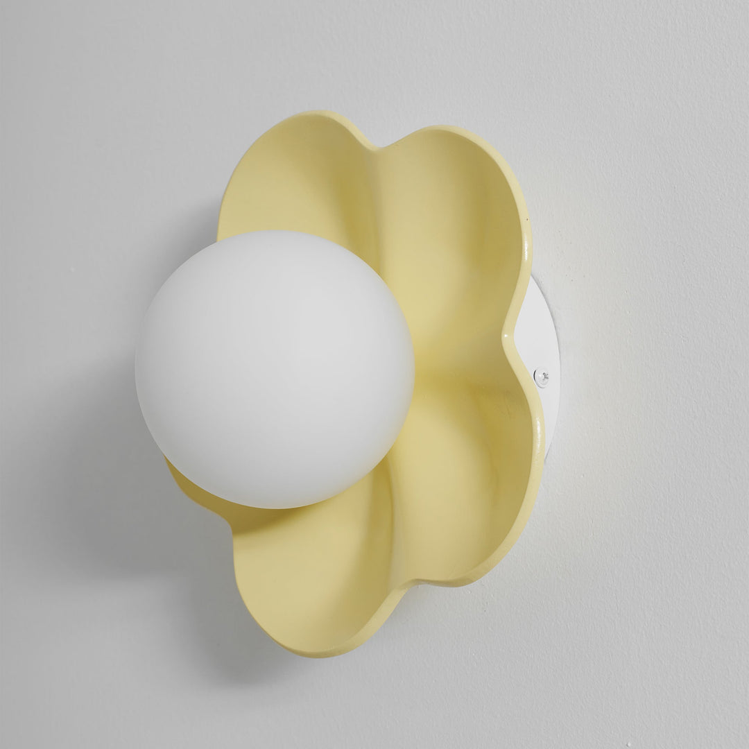 La fleur Wall Lamp
