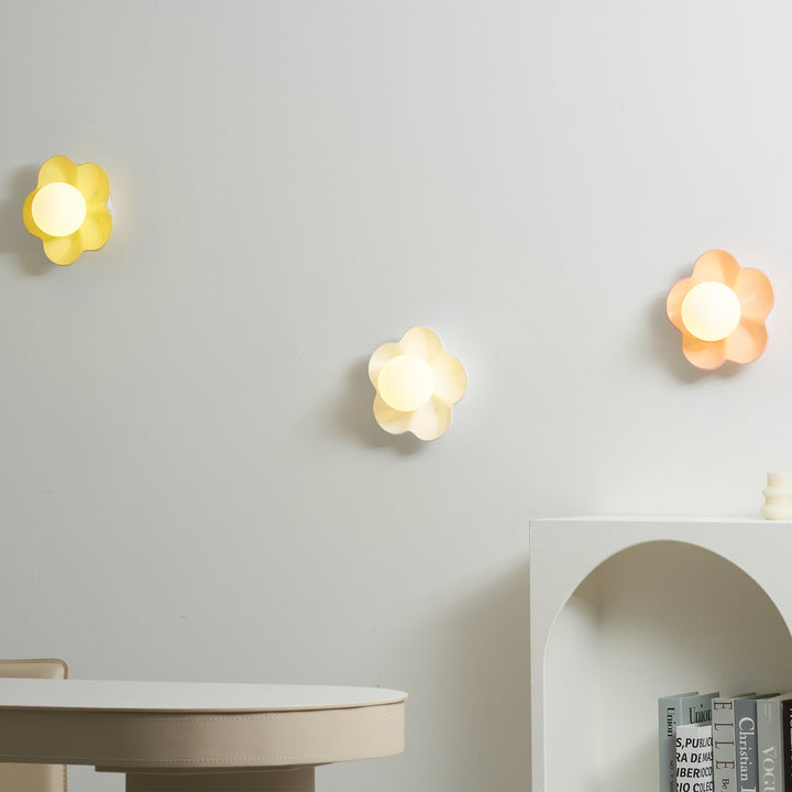 La fleur Wall Lamp
