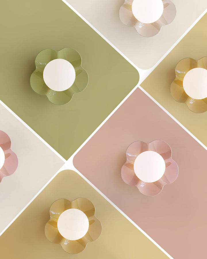 La fleur Plug-in Wall Lamp