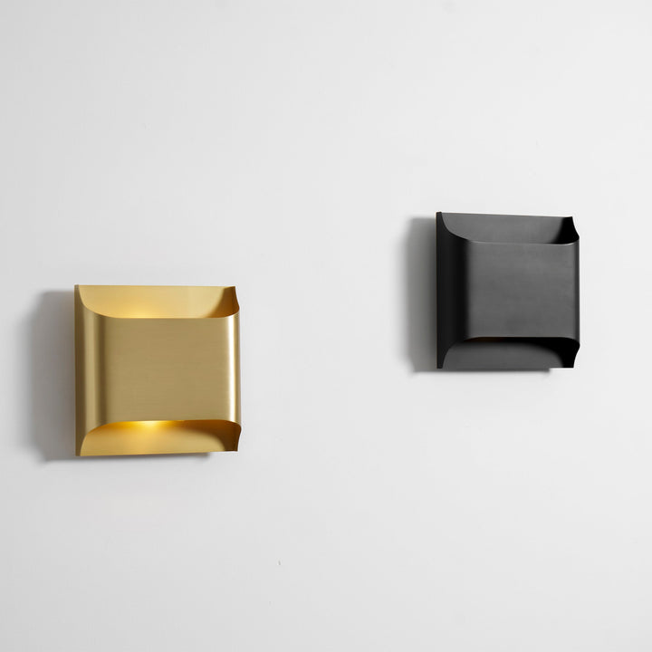 Leclerc Brass Wall Lamp