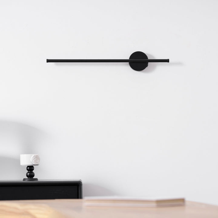 Linearo Rechargeable Wall Lamp