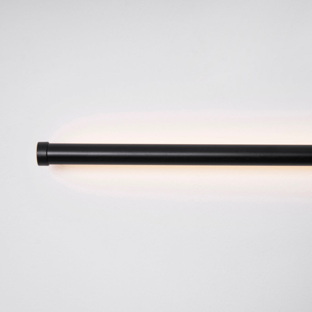 Linearo Rechargeable Wall Lamp