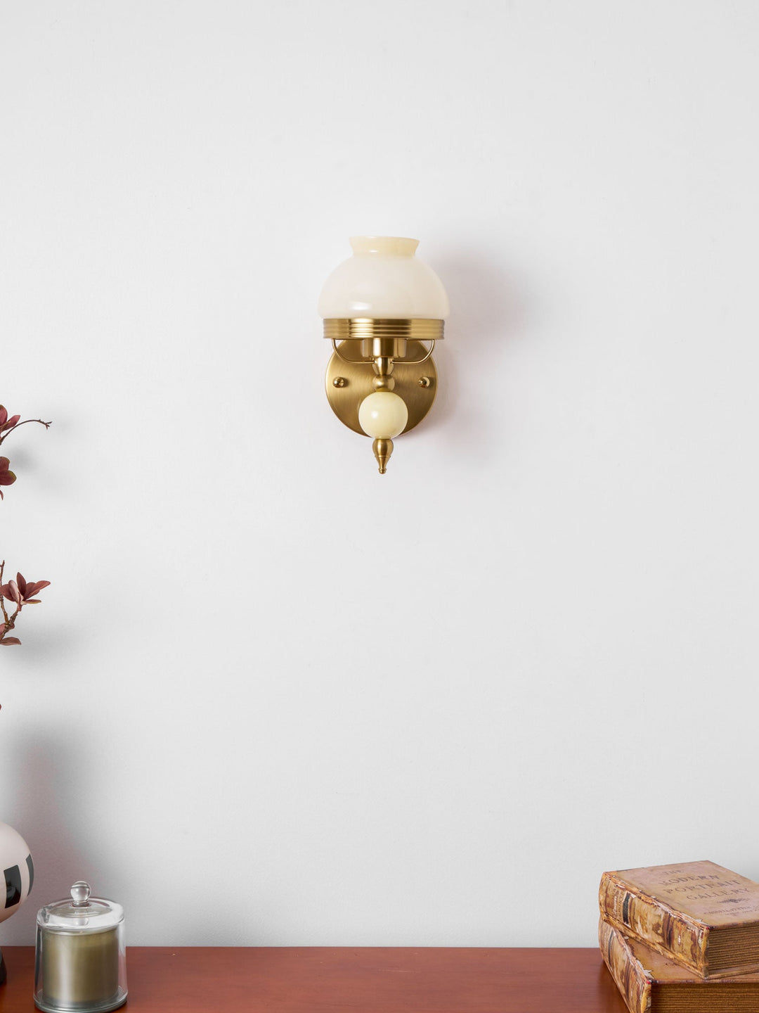 Loa Glass Wall Lamp