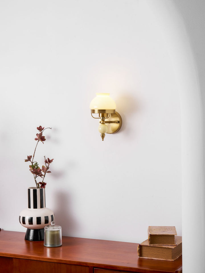 Loa Glass Wall Lamp