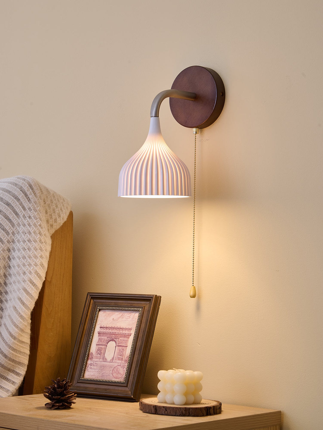 Lucina Wall Lamp