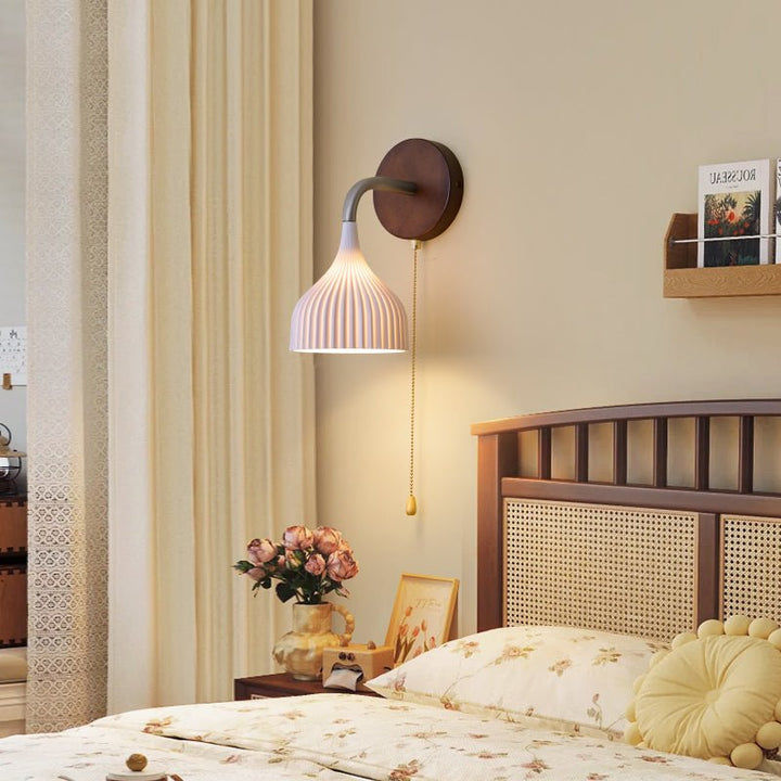 Lucina Wall Lamp