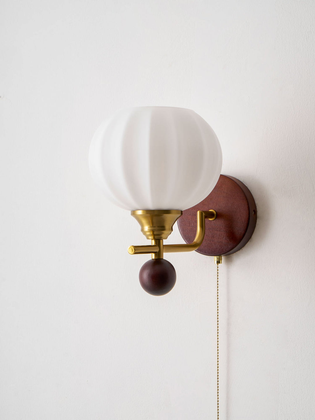 Lumea Crest Wall Lamp