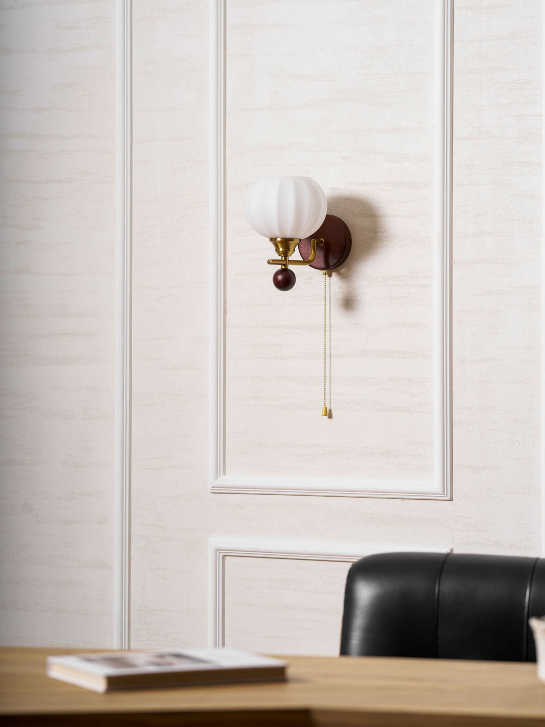 Lumea Crest Wall Lamp