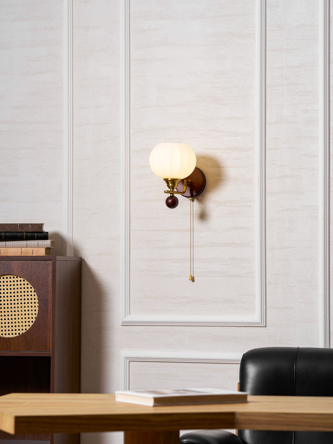 Lumea Crest Wall Lamp